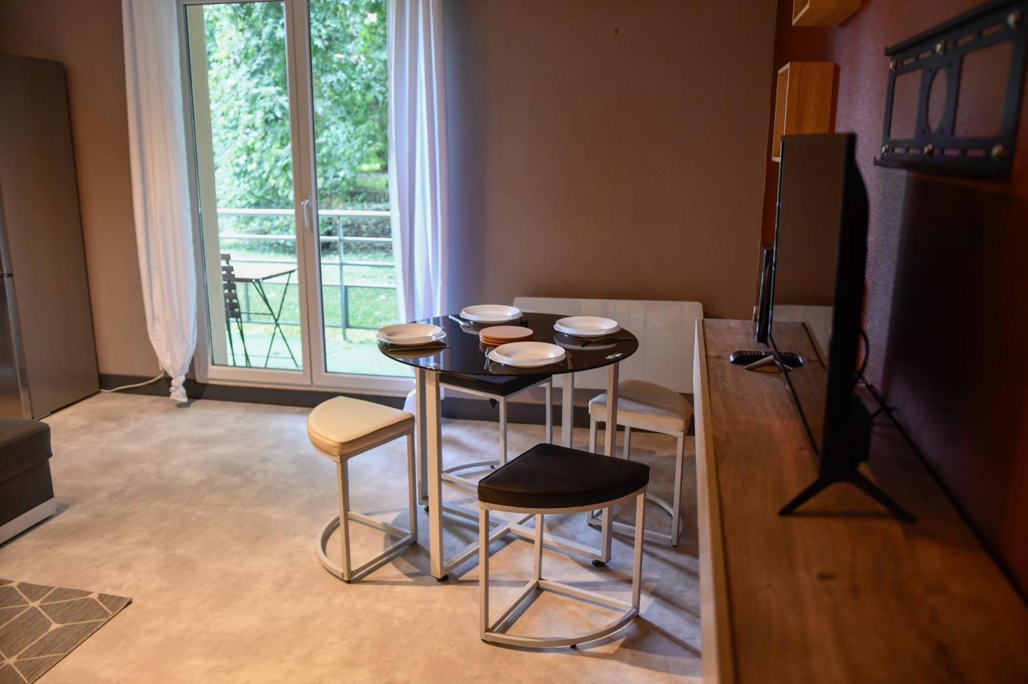 Calme Et Terrasse Privee Pres De Vichy Apartamento Bellerive-sur-Allier Exterior foto