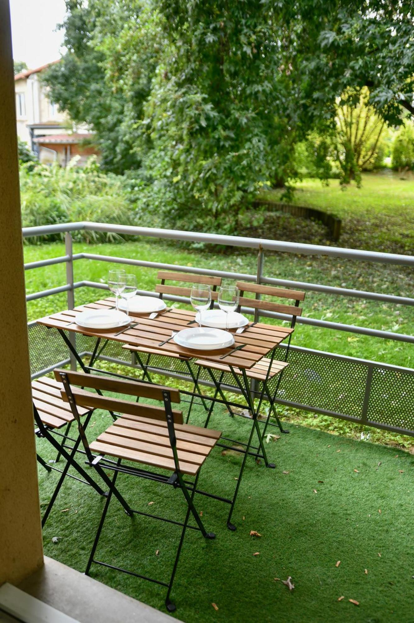 Calme Et Terrasse Privee Pres De Vichy Apartamento Bellerive-sur-Allier Exterior foto